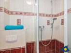 Haus Meerblick Whg. 18 - Badezimmer mit Dusche und WC