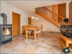 Ferienhaus Paula - Wohnraum mit Kamin