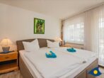 Ostseepark 12 Whg. 02 //- - Schlafzimmer mit Doppelbett