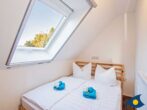 Ferienhaus Melle 01 - 2 . Schlafzimmer mit einem Doppelbett