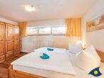 Ferienhaus Melle 01 - 4. Schlafzimmer mit einem Doppelbett