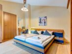 Ferienwohnung Achterhuus - Schlafzimmer mit Doppelbett