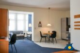 Rolandseck I, Whg. 15 Buchenpark - Wohnbereich mit Doppelbett, offener Küche und Loggia