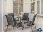 Ostseevilla Whg. 01 - Terrasse mit Sitzmöbel