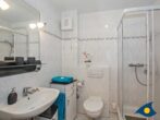 Ferienwohnung Strandläufer - Whg. 06 // - Badezimmer mit Dusche und WC