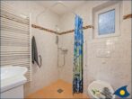 Haus Kiefernduene Ferienwohnung EG - Bad mit ebenerdiger Dusche