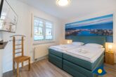 Ostseepark 12 Whg. 01 - Schlafzimmer mit begehbarem Kleiderschrank