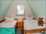 Reetdachhütte im Birkenhain - Schlafzimmer 2 mit zwei Einzelbetten