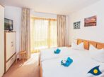 Forum Marinar Whg. 05 - - Schlafzimmer mit Doppelbett