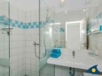 Villa Frisia Whg. 22 - Badezimmer mit Dusche und WC