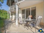 Apartmenthaus Baltic Five - Whg. 3 - Schlafzimmer mit Doppelbett und Zugang zur Terrasse