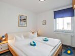 Villa Strandperle, Whg. 21 - 1. Schlafzimmer mit Doppelbett