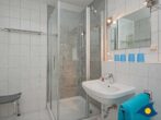 Villa Maria-Gabriele Whg. 09 //- - Badezimmer mit Dusche