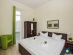 Villa Waldblick Whg. 03 - Schlafzimmer mit Doppelbett