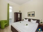 Villa Waldblick Whg. 03 - Schlafzimmer mit Doppelbett