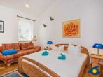 Villa Sonnenschein Whg. 21 // - Schlafzimmer mit Doppelbett und Schlafcouch