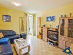 Stadtresidenz Whg. 04 - Wohnzimmer mit Zugang zum Balkon