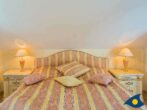 Villa Strandperle, Whg. 16 - Schlafzimmer mit Doppelbett