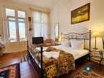 Villa Minheim Whg. 05 - Wohn- / Schlafbereich mit Doppelbett