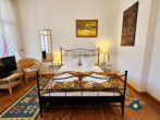 Villa Minheim Whg. 05 - Wohn- / Schlafbereich mit Doppelbett