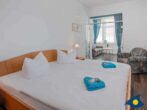 Rolandseck I, Whg. 09 //- - Schlafzimmer mit Doppelbett