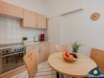 Villa Fichtenhain Whg. 01 - Küche mit Zugang zum Bad