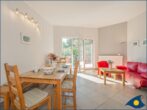 Apartmenthaus Baltic Five - Whg. 2 - Wohnbereich mit Zugang zum Balkon