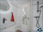 Strandsegler DG // - Badezimmer mit Dusche