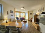 Dünen-Residenz C 04 - Wohnbereich mit Zugang zum Balkon