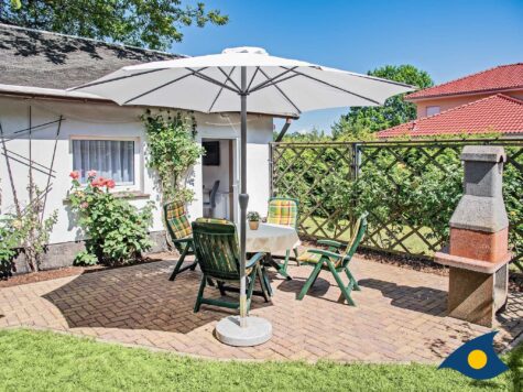 Ferienhaus Eichelhäher – Rückzugsort mit Grill & Terrasse, 17419 Ahlbeck (Seebad), Ferienwohnung