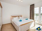 Villa Hügel B 02 - Zaczernie - Schlafzimmer mit Doppelbett