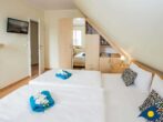 Feriendoppelhaushälfte An Seen und Meer 03 / - Schlafzimmer 1