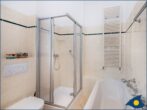 Villa Waldblick Whg. 02 - Bad mit Dusche und Badewanne