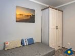 Ferienhaus Buntspecht - Schlafzimmer 2 mit Doppelbett und Schlafcouch