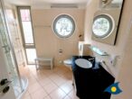 Villa Marlen App. 01 - Küstenflair trifft Wohnkomfort - modernes Badezimmer