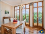 Villa auf der Düne Whg. 09 - großzügiger Wohn-/Essbereich mit offener Küche und Blick auf die Ostsee