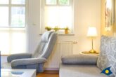 Villa Margot Whg. 05 // - Wohn-/ Essbereich mit offener Küche