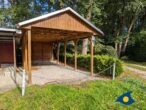 Reetdachhaus Ostseeglück im Birkenhain - Carport