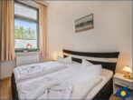 Villa Inge Whg. 05 - Schlafzimmer mit Doppelbett